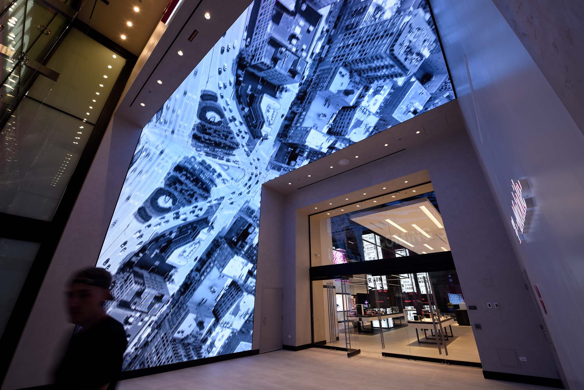 8_t-mobile-chicago-06.jpg