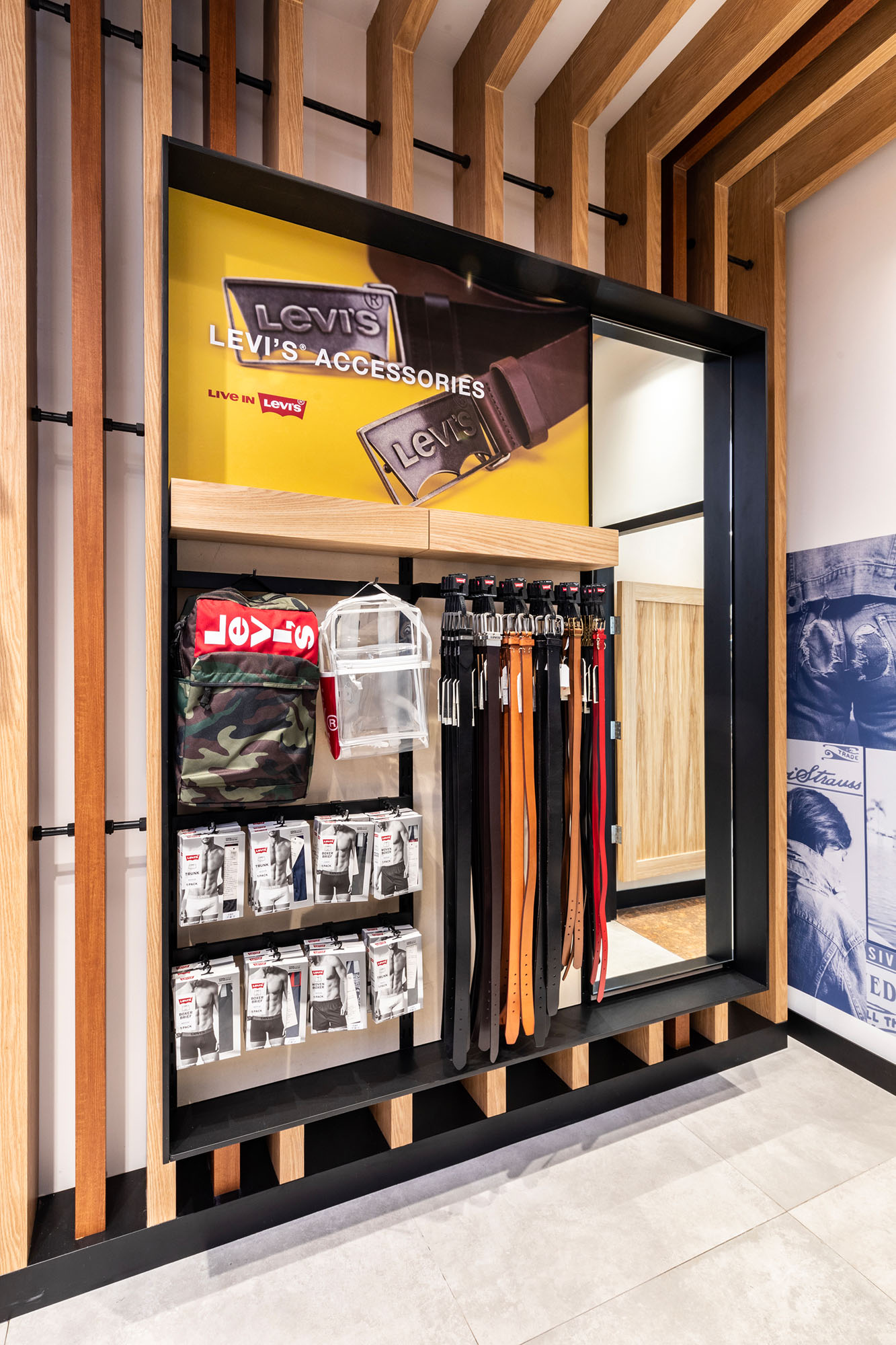 5_levis-hr-06.jpg