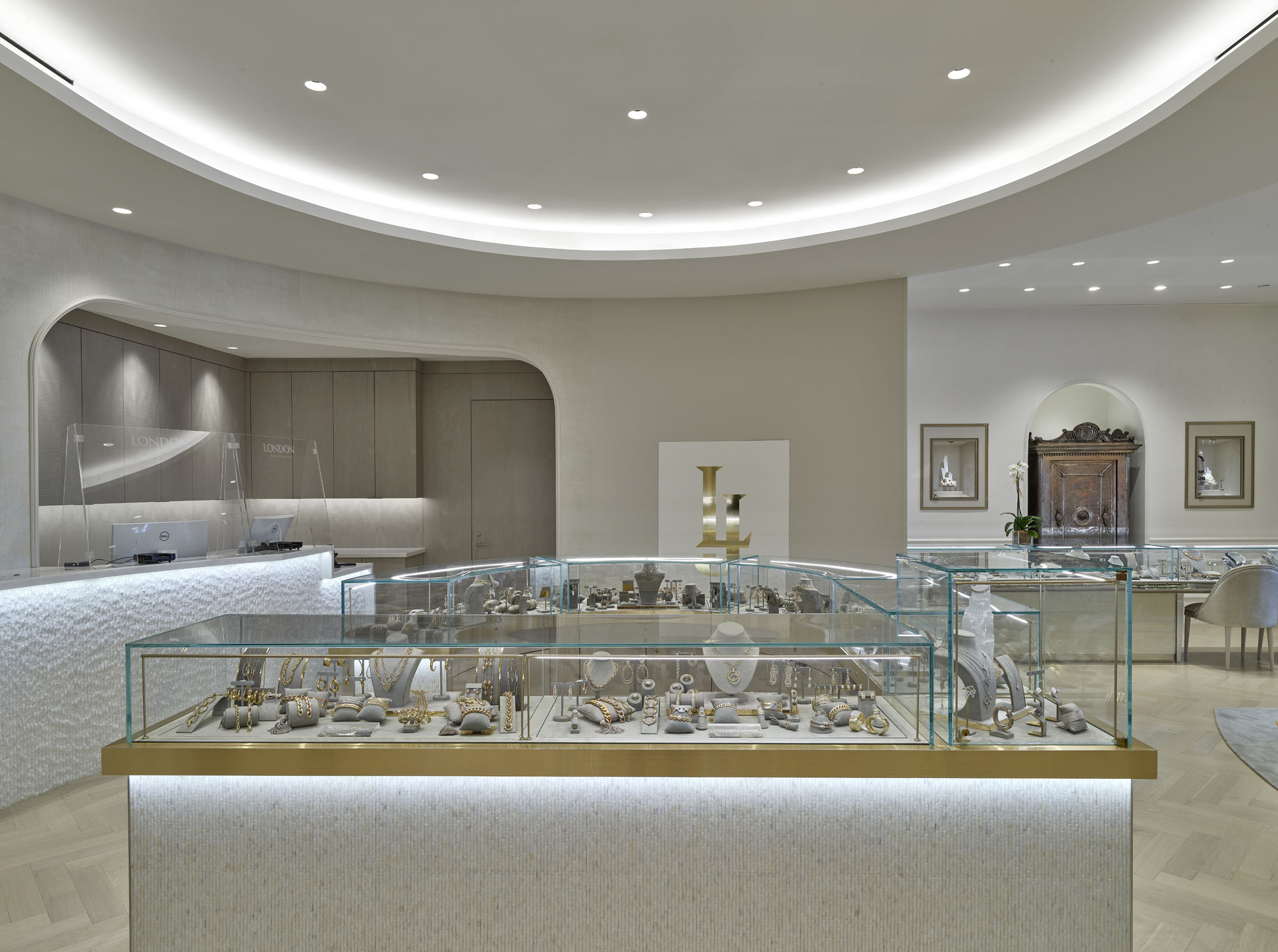 8_london-jeweler-manhasset09.jpg