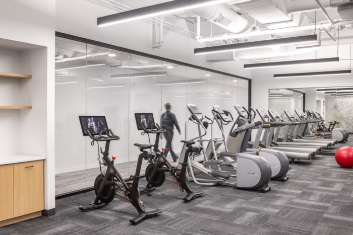 15_Crest-Ridge-Spec-Suites-by-NELSON-Worldwide-07.jpg