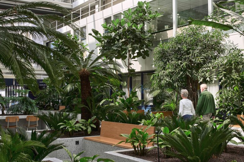 12_Dijklander-Hospital-by-Studio-Roelof-Mulder-Bureau-Ira-Koers-03-780x520.jpg