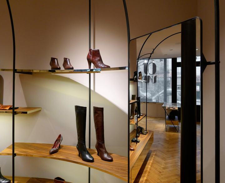 22_Karine-Arabian-boutique-by-Joseph-Grappin-Paris-07.jpg