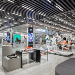 8_adidas-flagship-store-by-Various-Associates-01-300x300.jpg