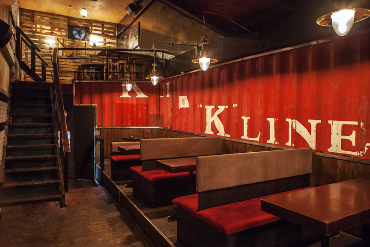 10_Pigal-pub-by-Studio-Bald-Ashdod-Israel.jpg