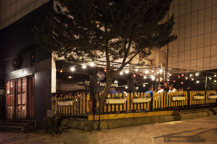 21_Pigal-pub-by-Studio-Bald-Ashdod-Israel-06-.jpg