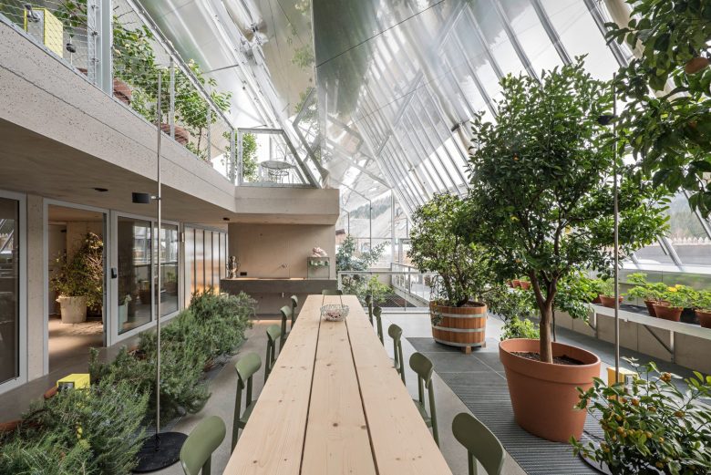 16_Steirereck-am-Pogusch-Restaurant-by-PPAG-architects-07-780x521.jpg