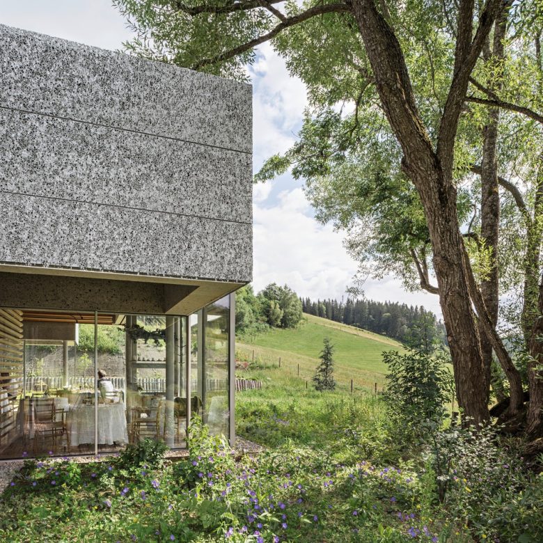 24_Steirereck-am-Pogusch-Restaurant-by-PPAG-architects-15-780x780.jpg