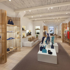 38_Louis-Vuitton-pop-up-store-Mykonos-300x300.jpg