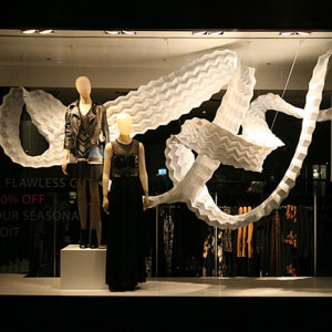 21_Karen-Millen-windows-2013-Winter-London-300x300.jpg