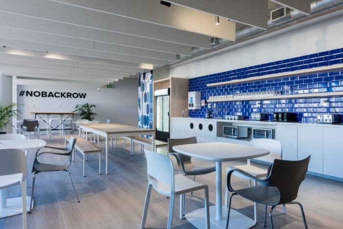 33_2u-offices-cape-town-4-700x467-compact.jpg
