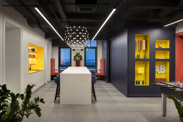 23_ab-games-offices-kyiv-5-700x468-compact.jpg
