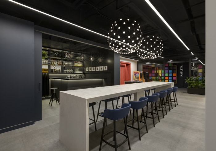 31_ab-games-offices-kyiv-6-700x491-compact.jpg
