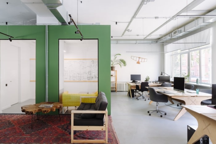 10_aero-offices-moscow-700x467-compact.jpg