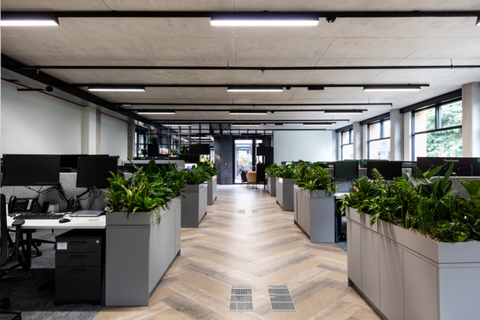 16_albion-capital-offices-london-6-700x467.jpg