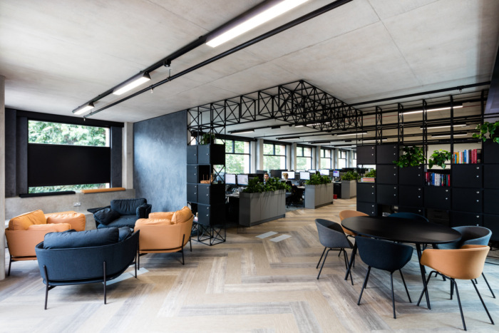 20_albion-capital-offices-london-7-700x467.jpg