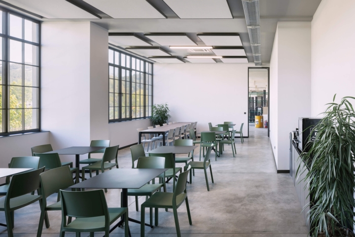 54_alumina-elite-offices-veliko-tarnovo-11-700x467.jpg