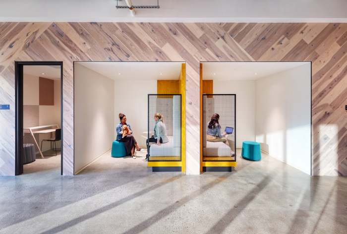13_atlassian-offices-mountain-view-2-700x472.jpg