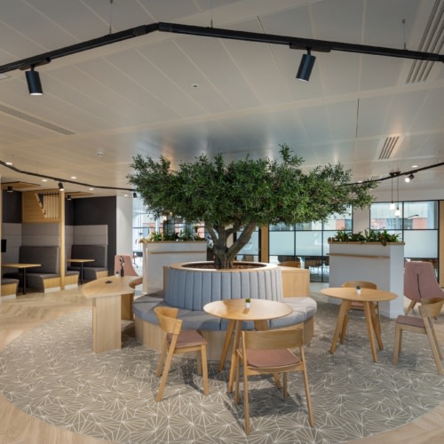 0_avison-young-offices-manchester-9-500x500-compact.jpg
