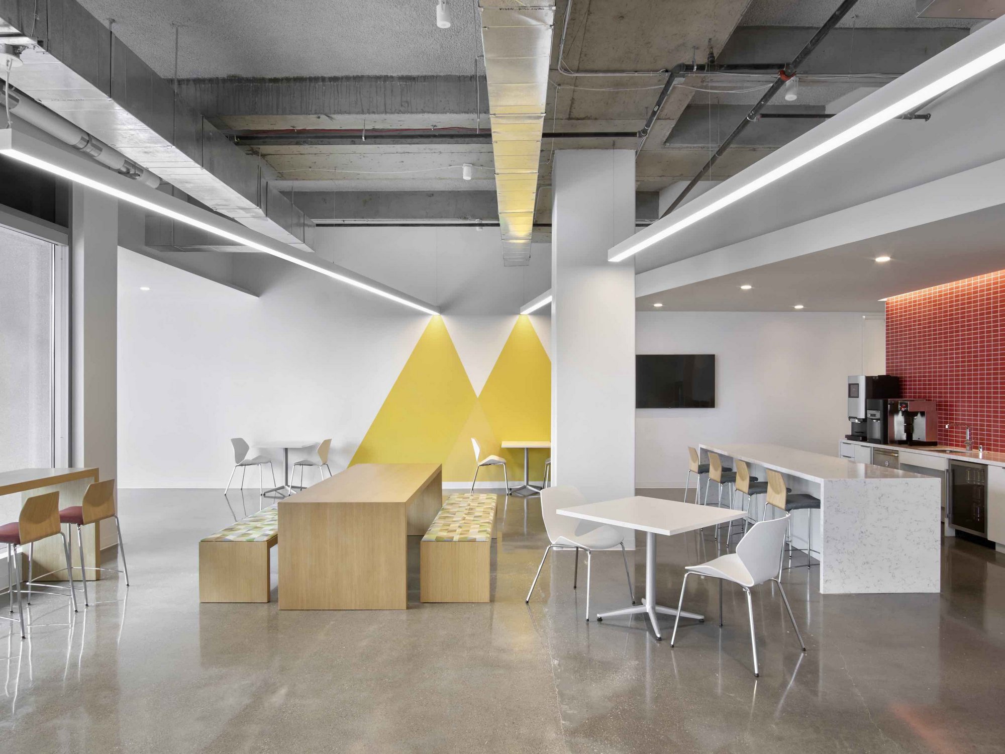 41_avison-young-offices-dallas-2.jpg