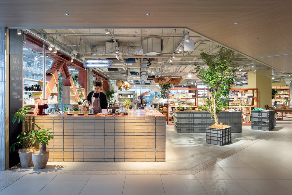 10_TODAYS-SPECIAL-Futakotamagawa-Store-by-Schemata-Architects-Jo-Nagasaka-01.png