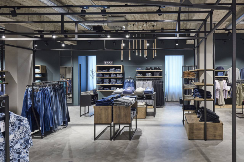 9_Juhasz-store-by-blocher-partners-01-780x519.png