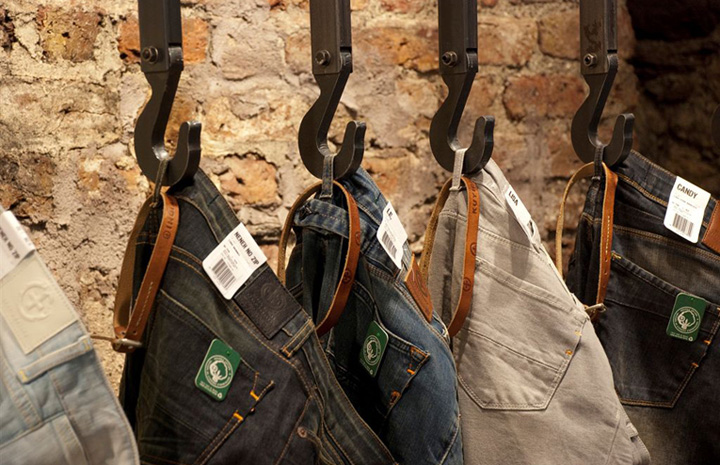 14_Kuyichi-flagship-store-Millimetre-Design-Cork-05.jpg