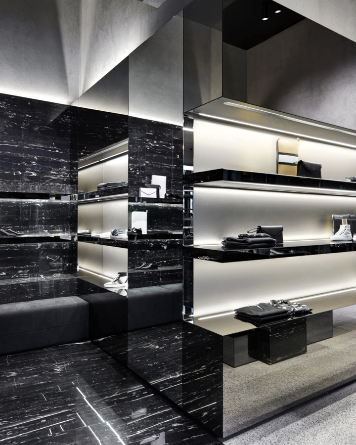 33_Les-Hommes-flagship-store-by-Piuarch-Milan-Italy-02-.jpg