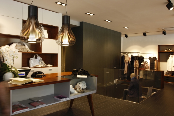 9_Liberty-Store-by-Andrea-Gaio-Como-Italy.jpg