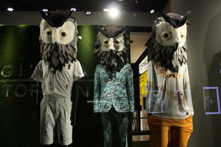 23_Agi-Sam-for-Topman-windows-at-Oxford-street-London-01.jpg