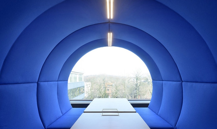 23_Agoria-Tech-Lounge-Offices-by-Global-Workspaces-Brussels-Belgium-07.jpg