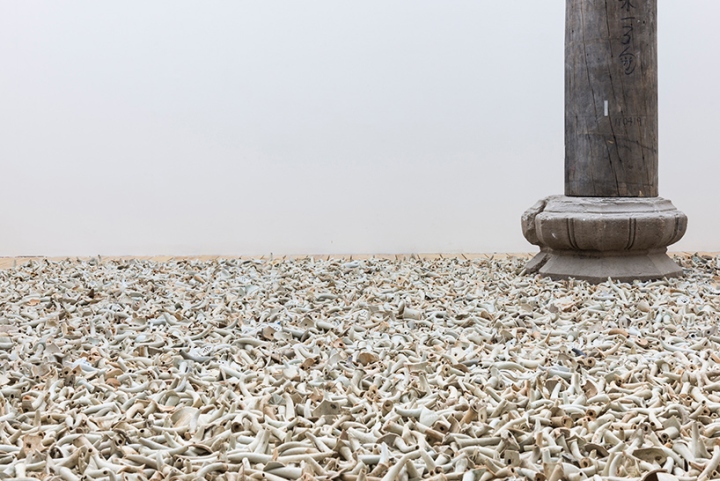 54_Ai-Weiwei-Exhibition-at-Galleria-Continua-Beijing-China-04.jpg