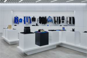 5_Aurora-Cannabis-flagship-store-by-Bruce-Mau-Design-and-GMC-Architects-01-300x200.png