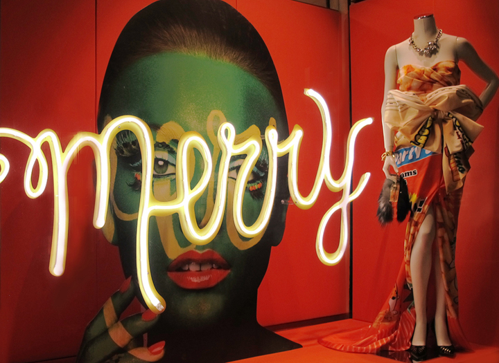 17_Aishti-Xmas-campaign-2014-by-Arte-Vetrina-Project‎-05-.jpg