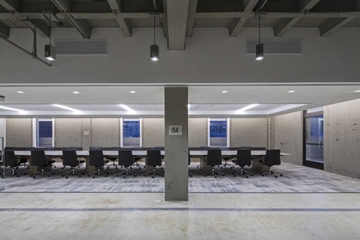 26_Akerman-LLP-Offices-by-Wirt-Design-Group-Los-Angeles-California-07.jpg