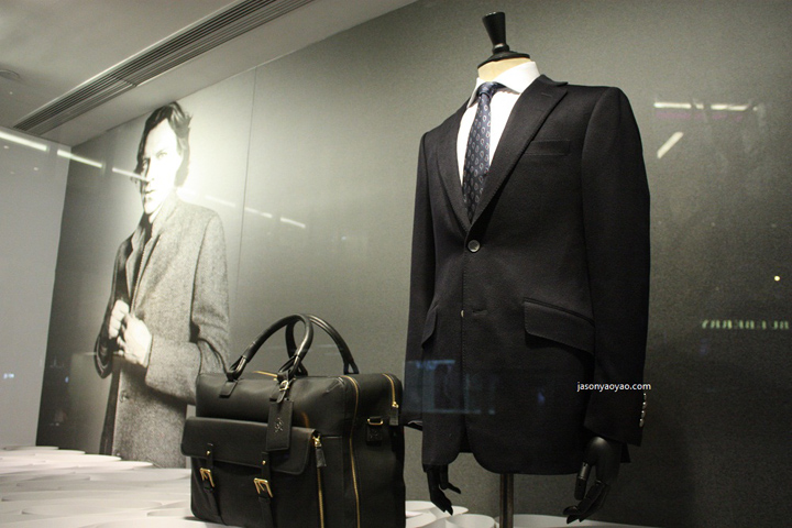 17_Alfred-Dunhill-windows-Hong-Kong-02.jpg