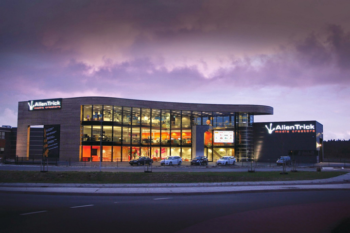 32_Alien-Trick-offices-by-the-employees-of-AlienTrick-Hengelo-The-Netherlands-21-.jpg