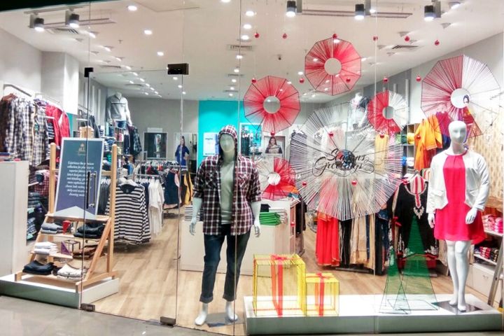 16_Festive-Window-by-Future-Lifestyle-Fashion-Pan-India03.jpg