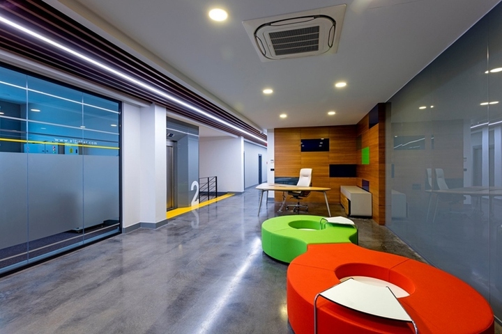 30_Altintar-Agriculture-Company-offices-by-KST-Architecture-Interiors-Antalya-Turkey-04.jpg