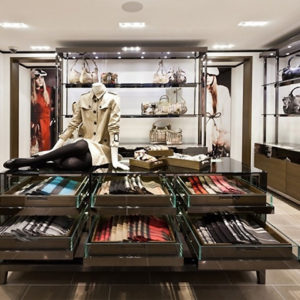 22_Burberry-store-Stockholm-300x300.jpg