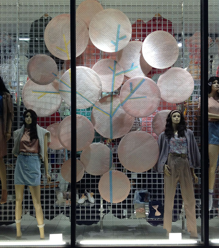 10_American-Apparel-windows-Lena-Shockley-Japan.jpg