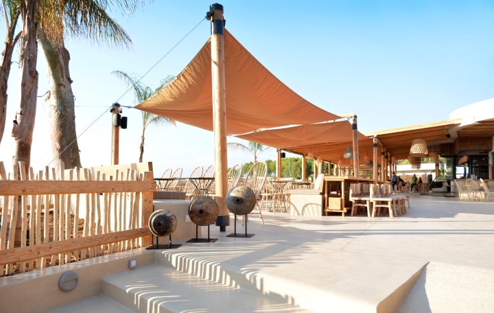 21_Ammos-restaurant-beach-bar-by-Gruppo-Decorativo-Kyparissia-Greece-04.jpg