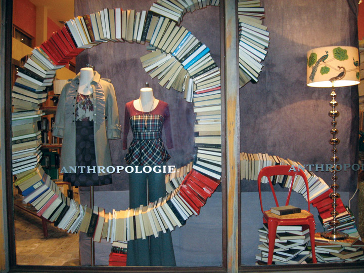 15_Anthropologie-book-windows-02.jpg