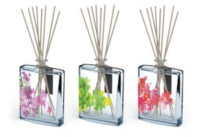 6_Nature-fragrance-identity-packaging-by-Studio-MPLS-300x200.jpg