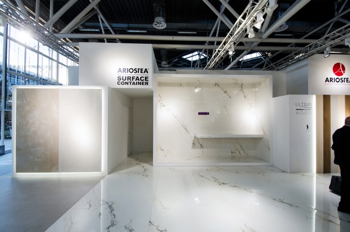 32_Ariostea-surface-container-at-Cersaie-2013-by-Marco-Porpora-Bologna-Italy-12.jpg