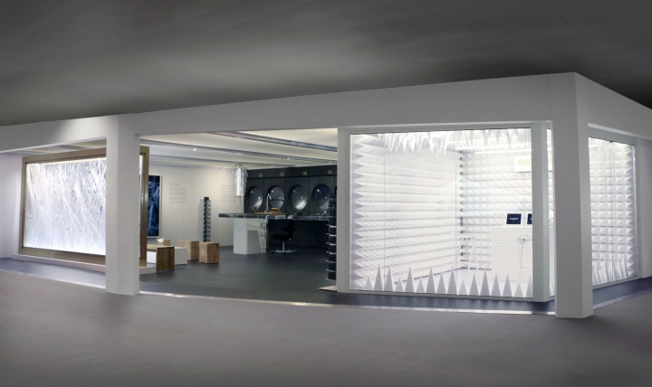 49_Audemars-Piguet-Lounge-at-Art-Basel-by-Sebastian-Errazuriz-Hong-Kong-03.jpg