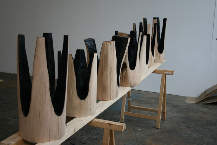 25_Ausgebrannt-stools-by-Kaspar-Hamacher-13.jpg