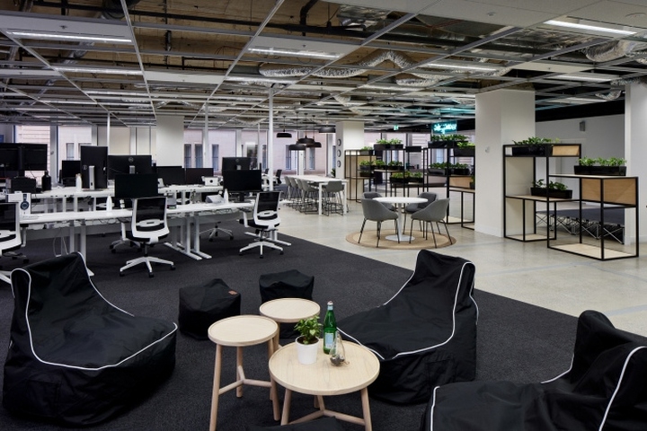12_Autopilot-Office-by-Morphos-Sydney-Australia02.jpg