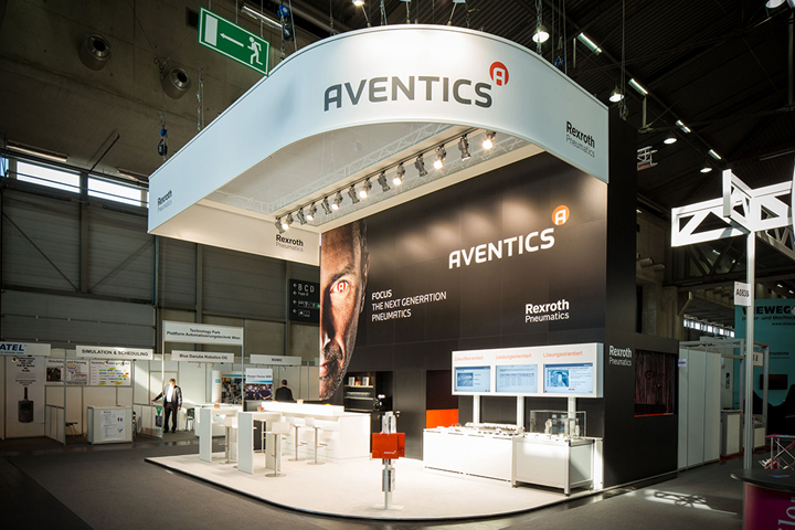 25_Aventics-stand-by-Totems-at-Hanover-Fair-2014-Wien-02-.jpg