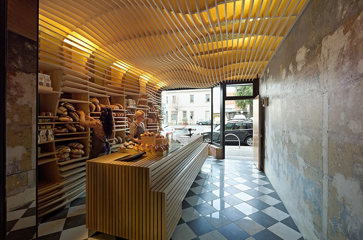 42_Baker-D-Chirico-brand-identity-interior-Carlton-02.jpg