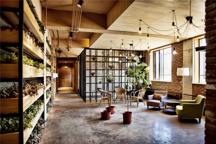 32_Ban-Shan-Cafe-by-Robot3-Design-Beijing-China-18.jpg